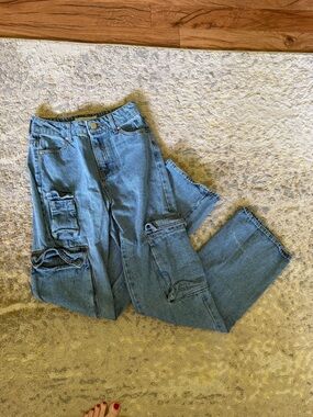 High-Rise Light Blue Wide Leg Cargo Jeans for Women